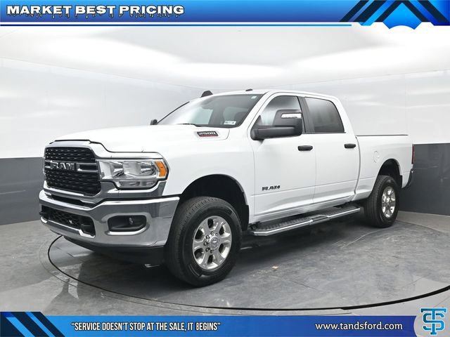 Used 2024 RAM 2500 Big Horn AWD/4WD image 1
