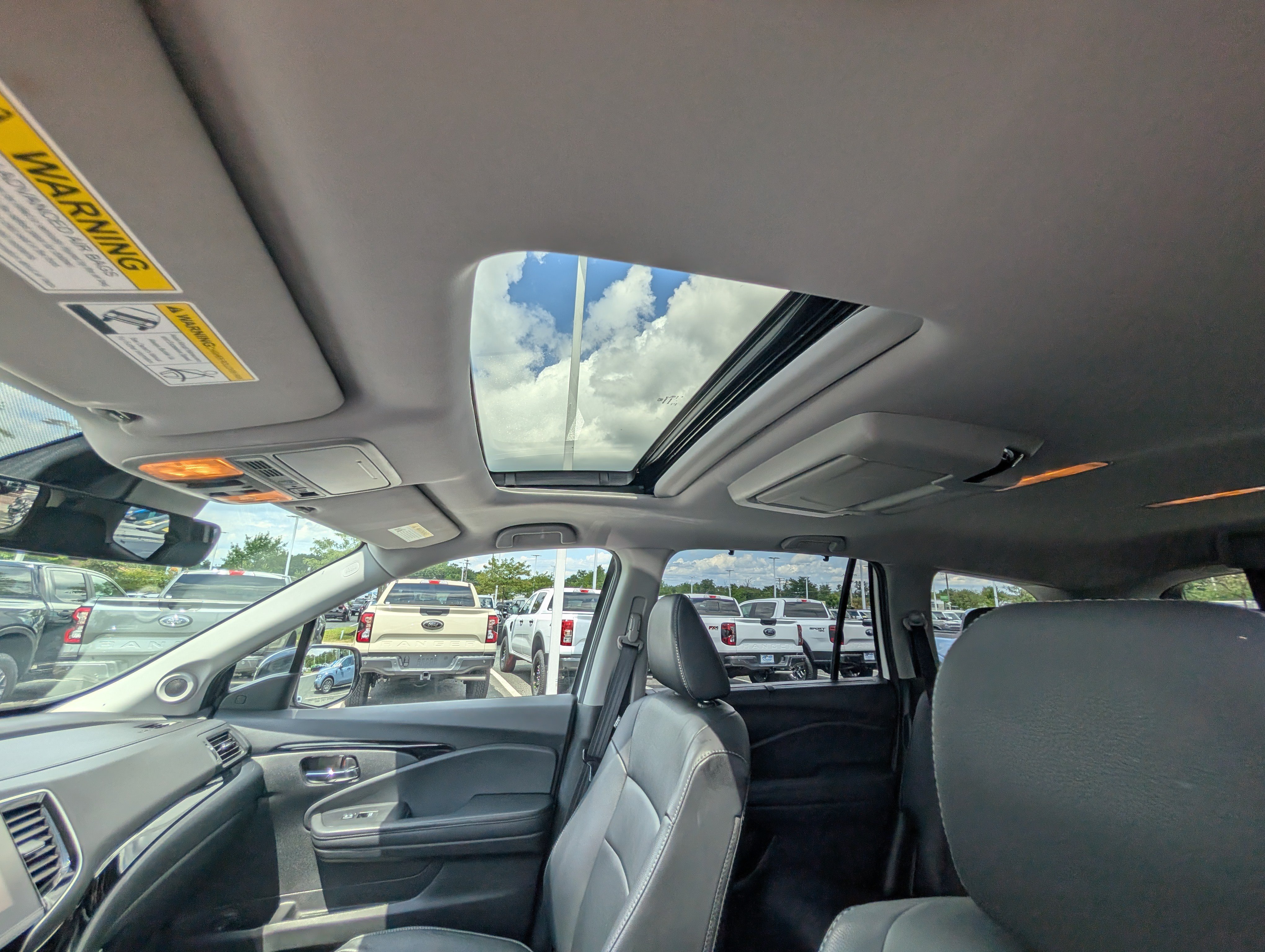 Used 2021 Honda Pilot Touring image 22