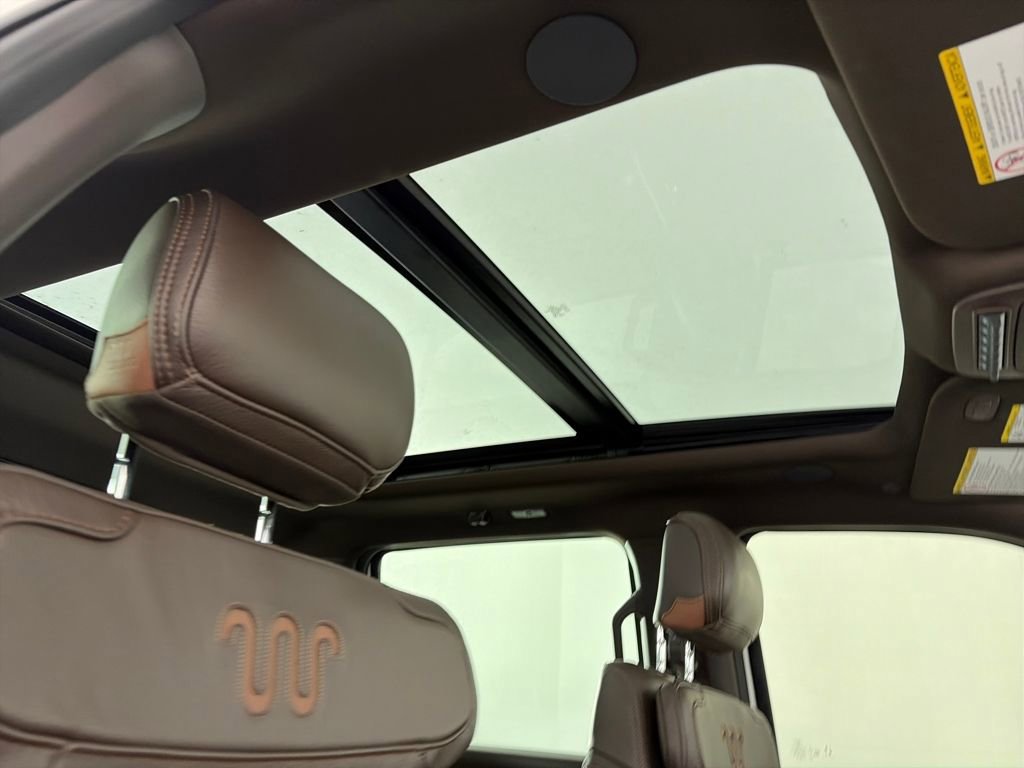 Certified 2025 Ford F350 King Ranch image 31