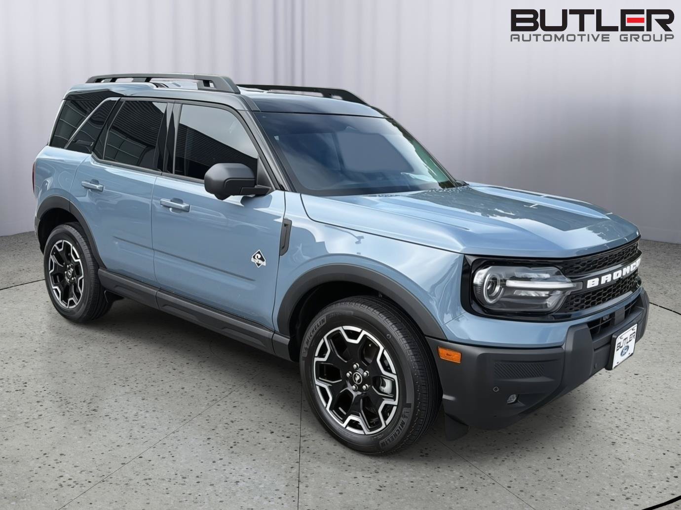 Certified 2025 Ford Bronco Sport Outer Banks w/ Outer Banks Tech Package+ AWD/4WD image 8