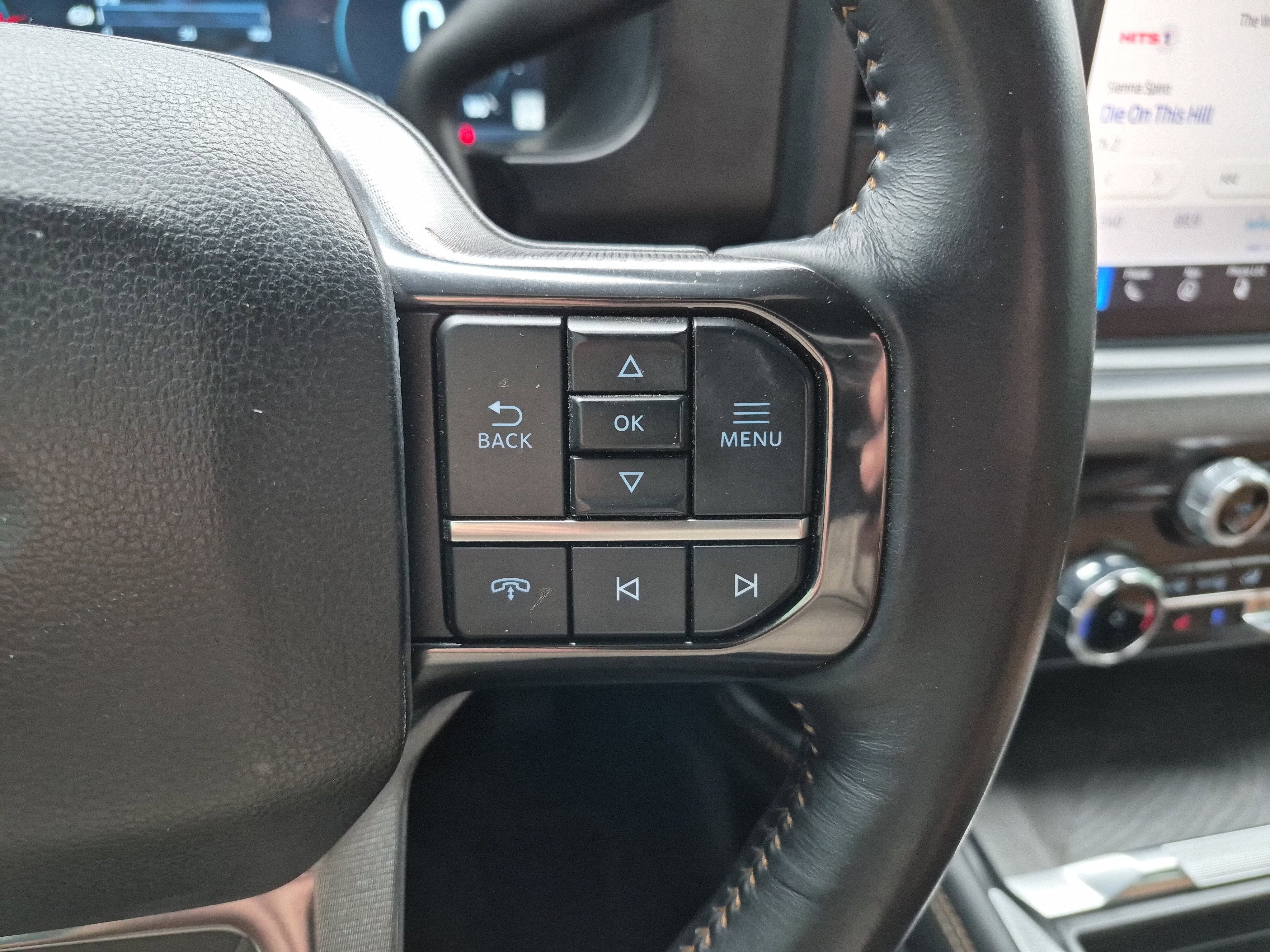 Certified 2024 Ford F250 Platinum w/ Tremor Off-Road Package image 33