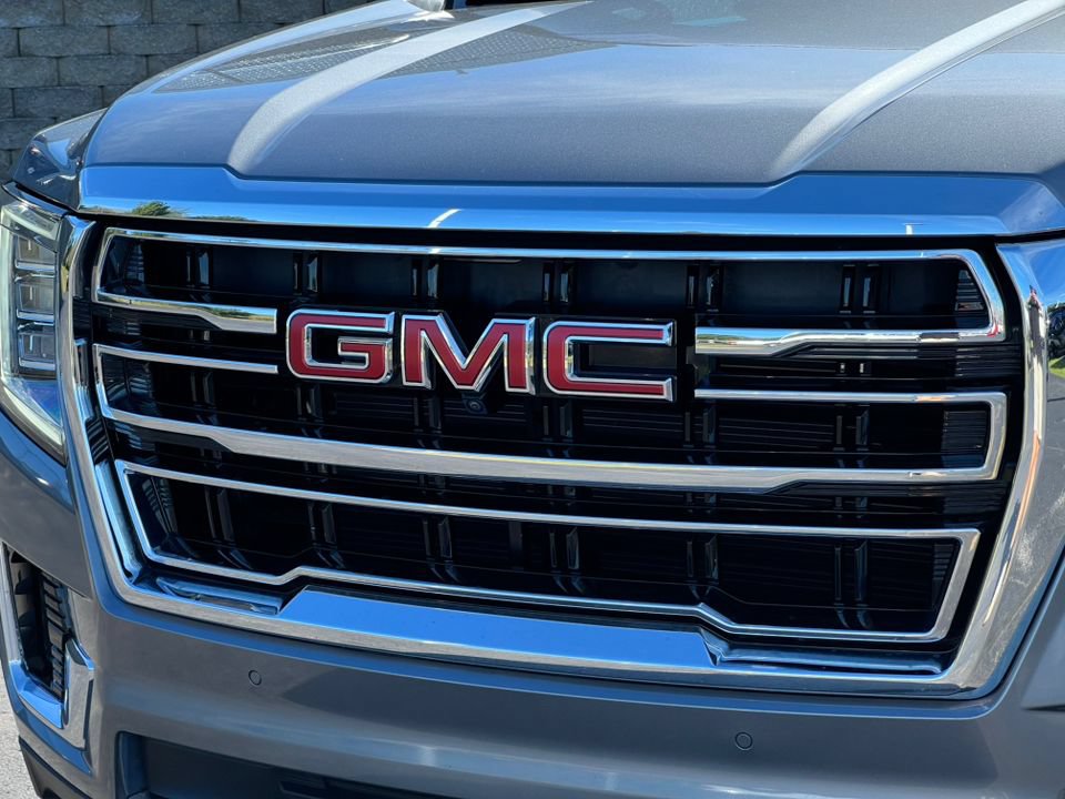Used 2021 GMC Yukon XL SLT w/ SLT Premium Package AWD/4WD image 40