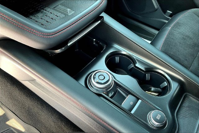 Certified 2025 Ford Explorer ST AWD/4WD image 18