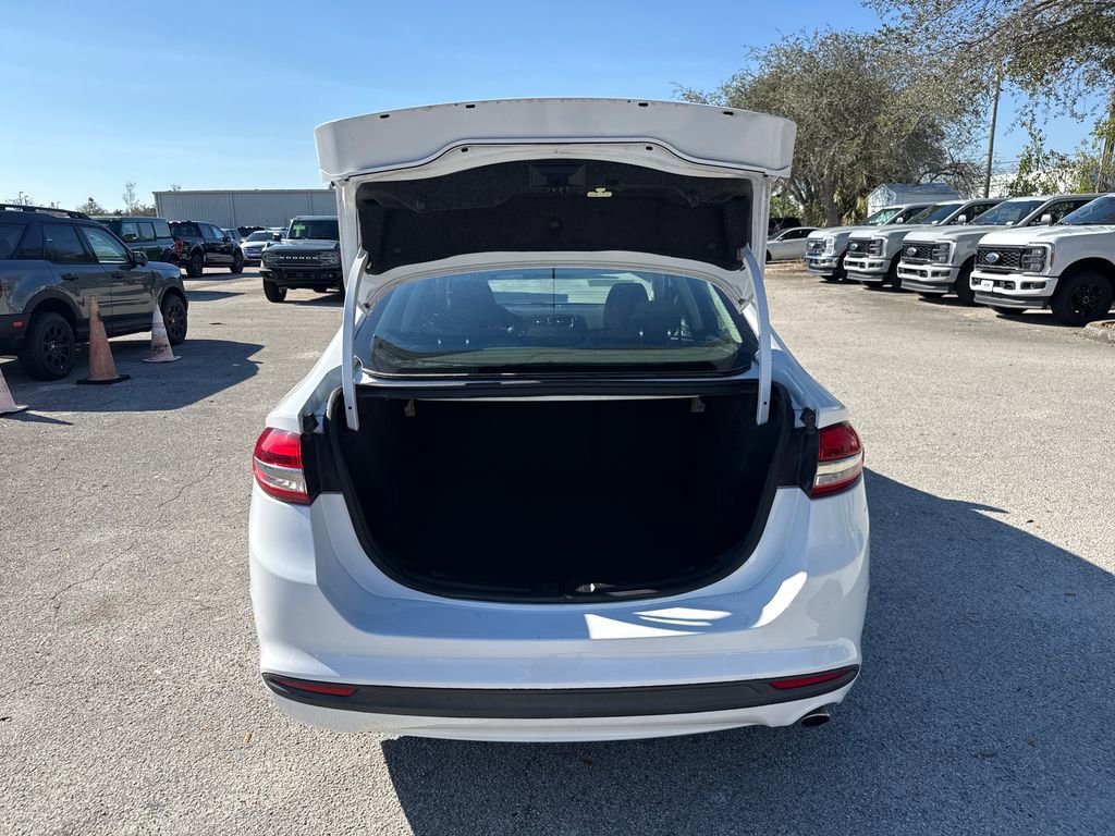 Certified 2018 Ford Fusion S w/ Equipment Group 101A image 24