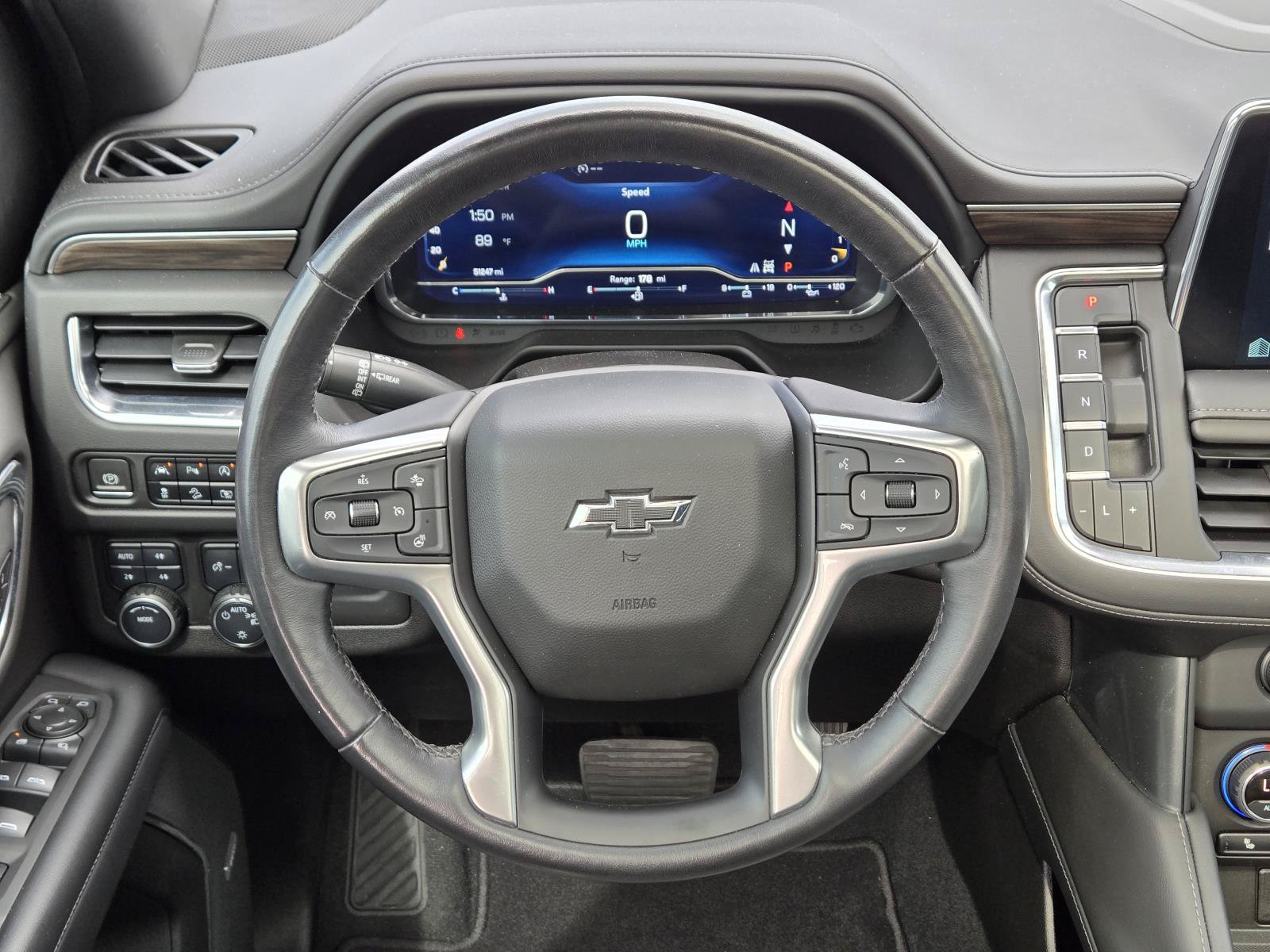 Used 2022 Chevrolet Tahoe Z71 w/ Luxury Package AWD/4WD image 24