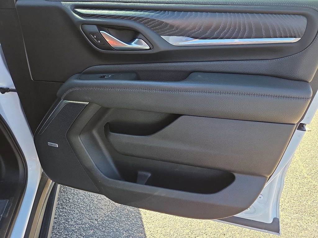 Used 2022 GMC Yukon Denali w/ Denali Ultimate Package image 16