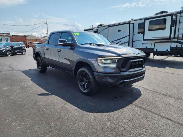 Used 2019 RAM 1500 Rebel w/ Level 1 Equipment Group AWD/4WD image 32