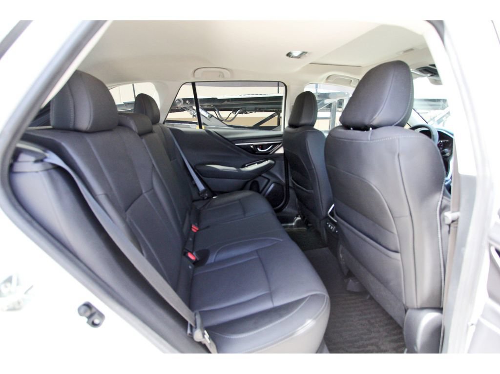 Used 2020 Subaru Outback Limited XT w/ Popular Package #2 AWD/4WD image 10