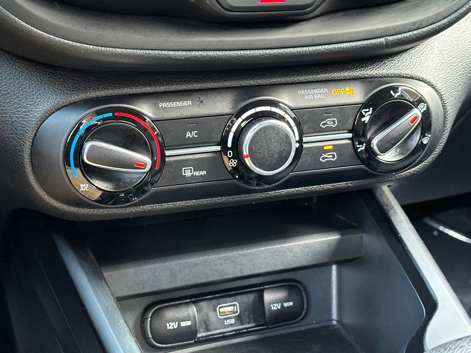 Used 2023 Kia Soul LX w/ Option Group 015 image 19