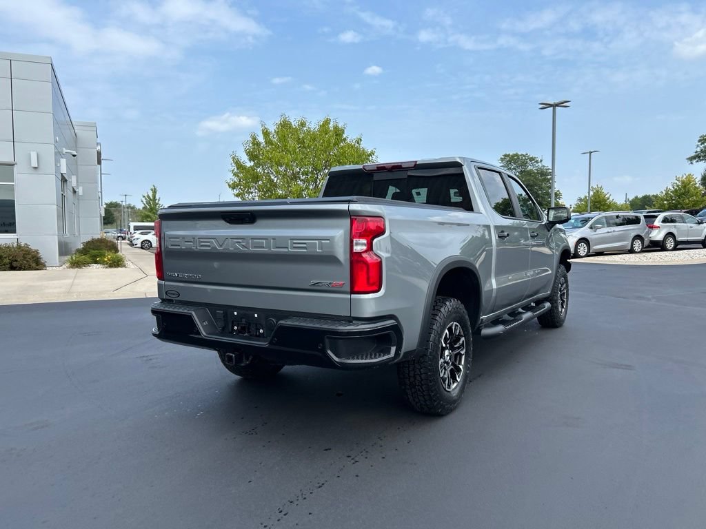 Used 2024 Chevrolet Silverado 1500 ZR2 AWD/4WD image 7