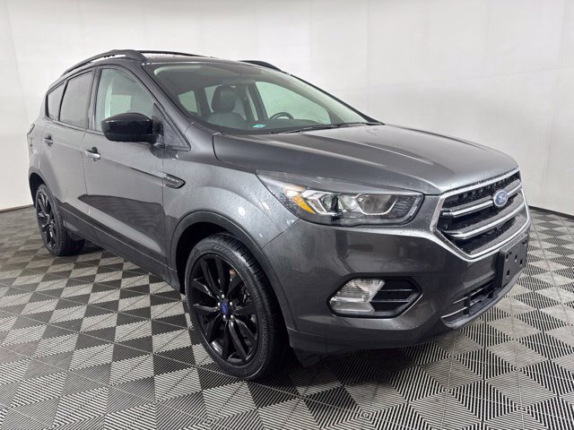 Certified 2018 Ford Escape SE w/ SE Sport Appearance Package