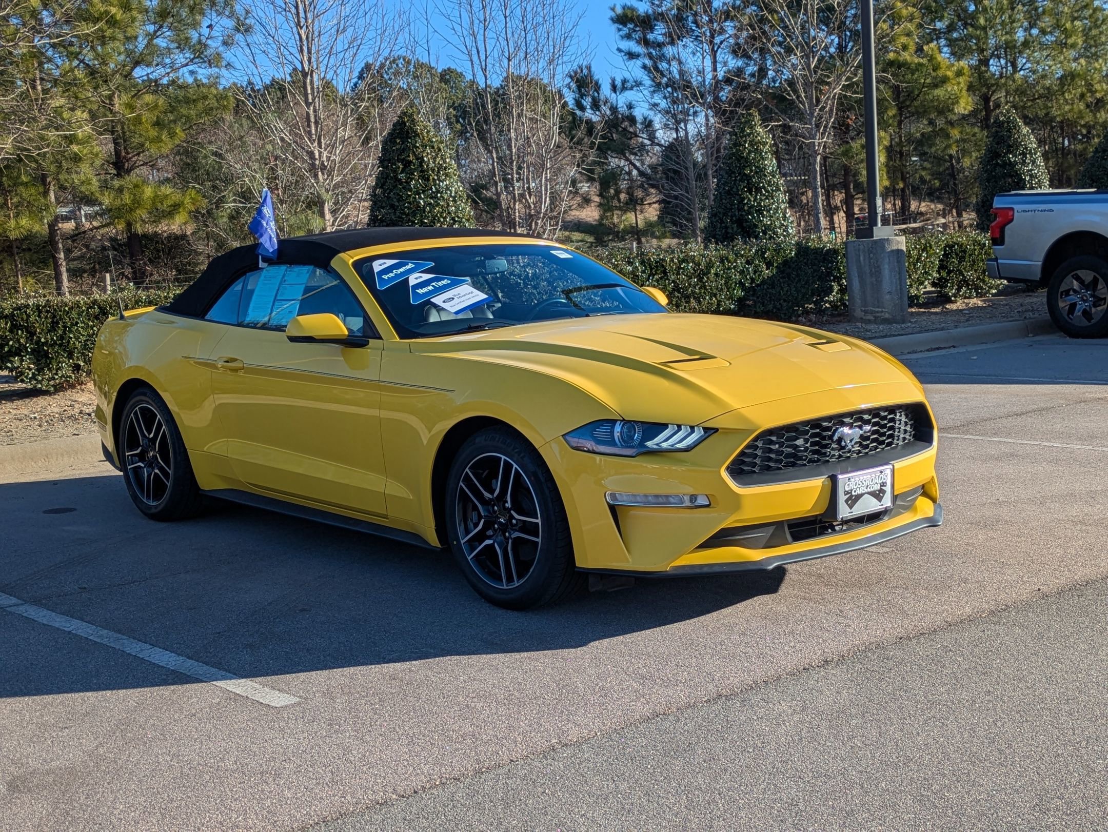 Certified 2018 Ford Mustang Premium w/ Equipment Group 201A image 10