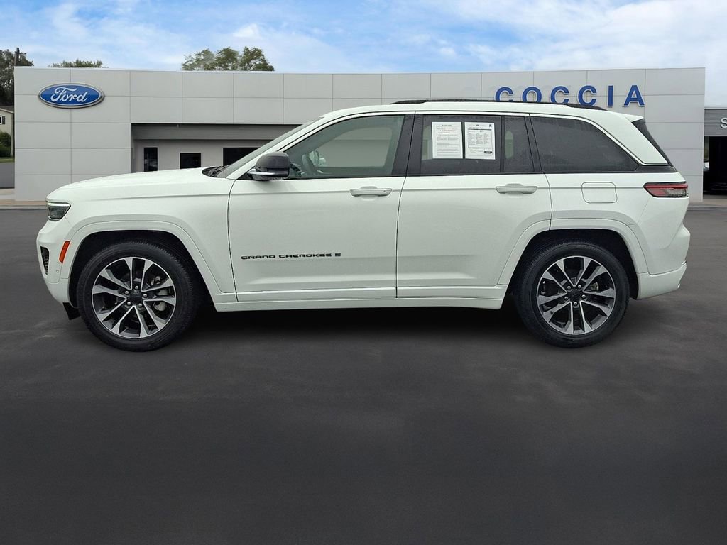 Used 2024 Jeep Grand Cherokee Overland w/ Trailer Tow Package image 2