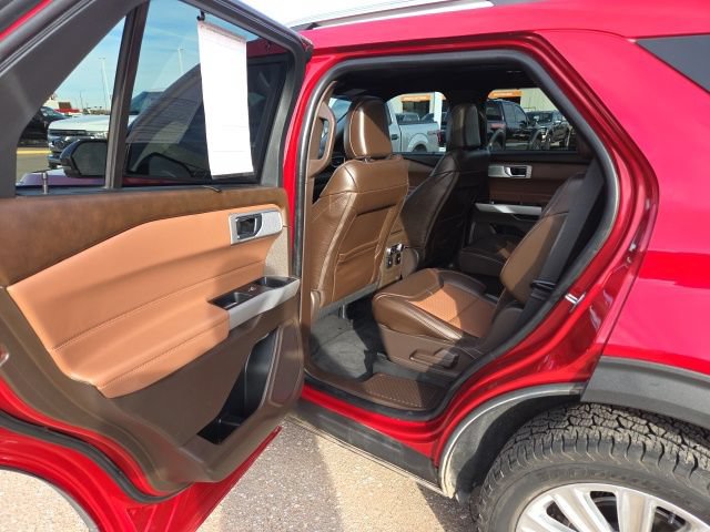 Certified 2024 Ford Explorer King Ranch w/ Technology Package AWD/4WD image 46