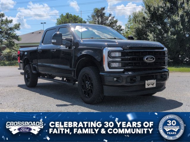Certified 2023 Ford F250 Lariat w/ Black Appearance Package
