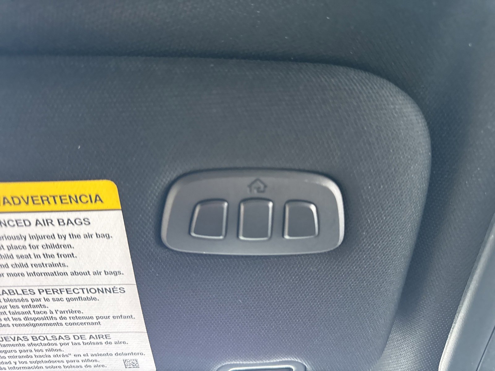 Certified 2025 Ford Explorer ST-Line w/ Premium Package image 37