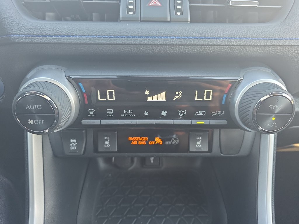 Used 2020 Toyota RAV4 XSE w/ All Weather Liner Package AWD/4WD image 22