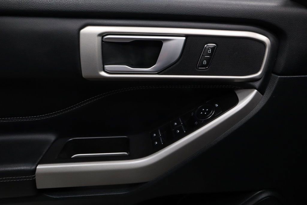 Certified 2023 Ford Explorer XLT w/ Equipment Group 202A image 17