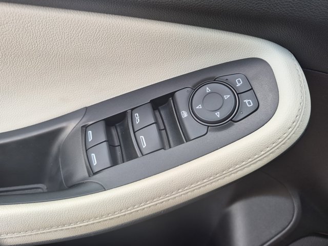 Used 2023 Buick Encore GX Preferred w/ Cold Weather Comfort Package FWD image 14