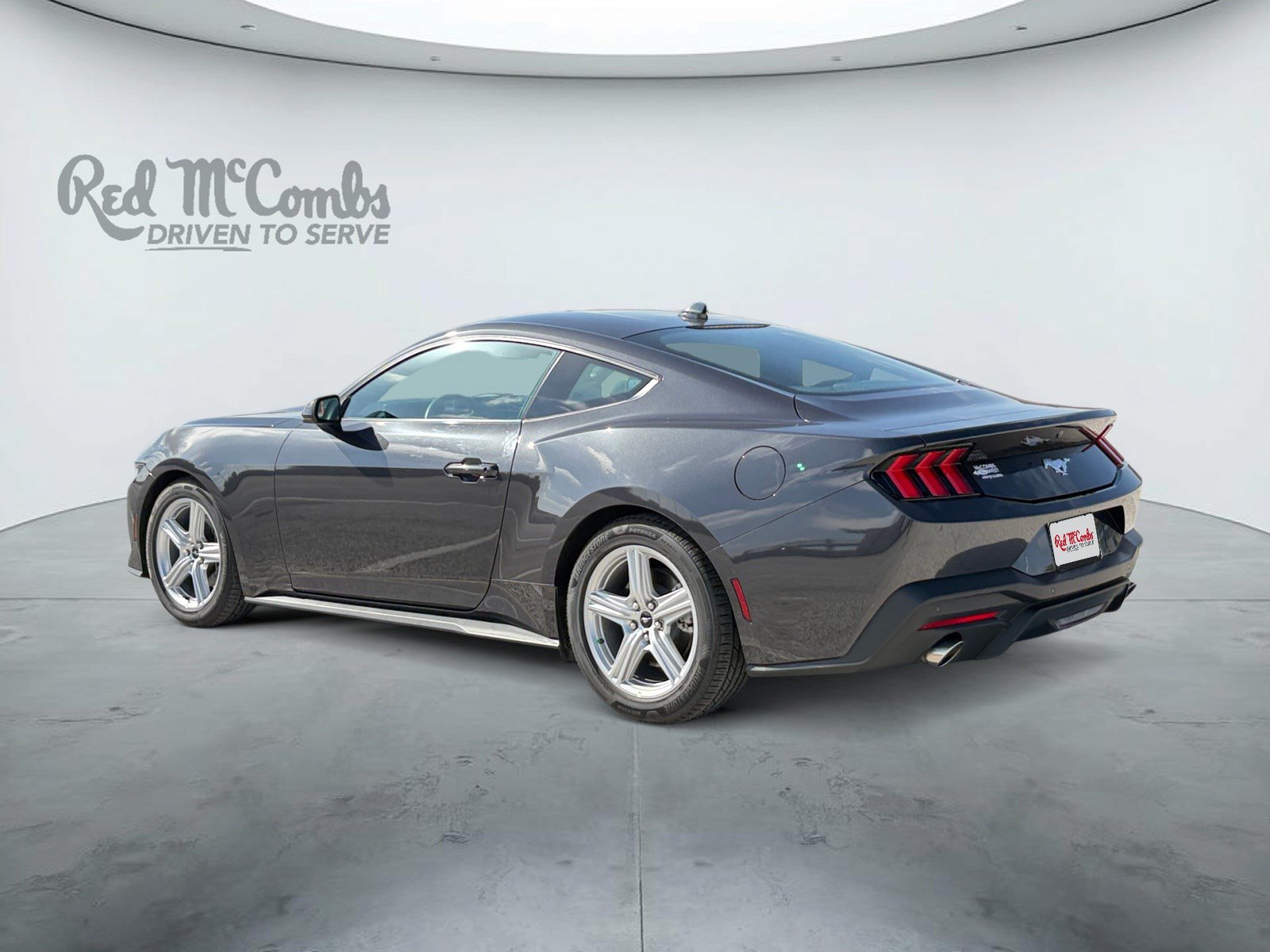 Certified 2024 Ford Mustang Coupe RWD image 7