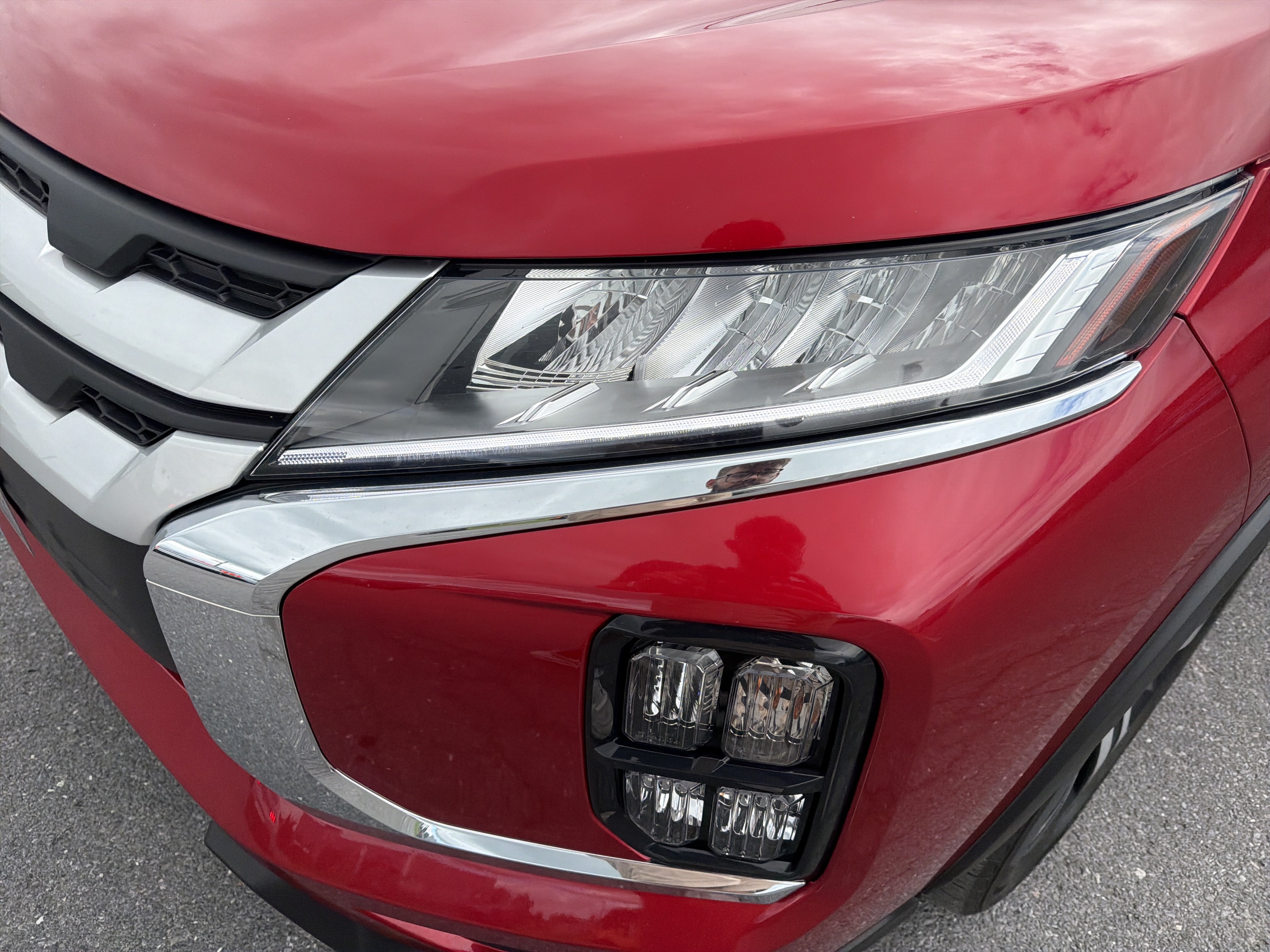 Used 2025 Mitsubishi Outlander Sport AWD image 10