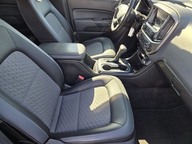 Used 2018 Chevrolet Colorado Z71 image 12