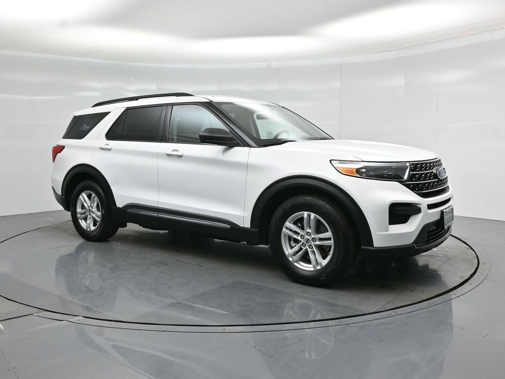 Certified 2021 Ford Explorer XLT RWD image 25