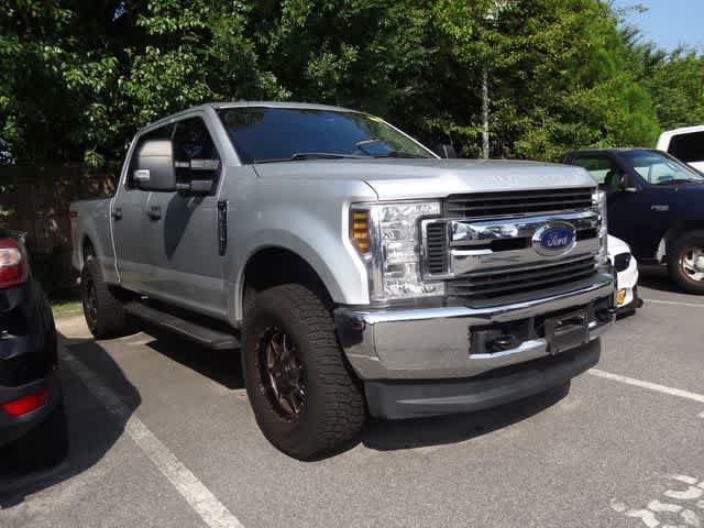 Certified 2019 Ford F250 XLT AWD/4WD image 3