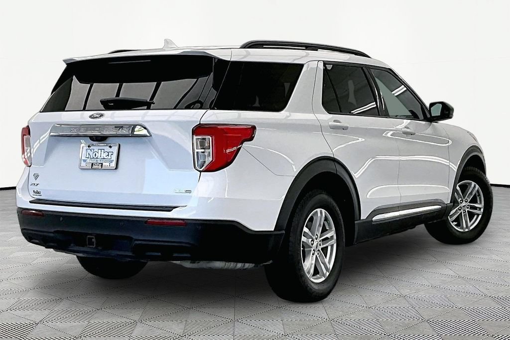 Certified 2020 Ford Explorer XLT w/ Comfort Package AWD/4WD image 2