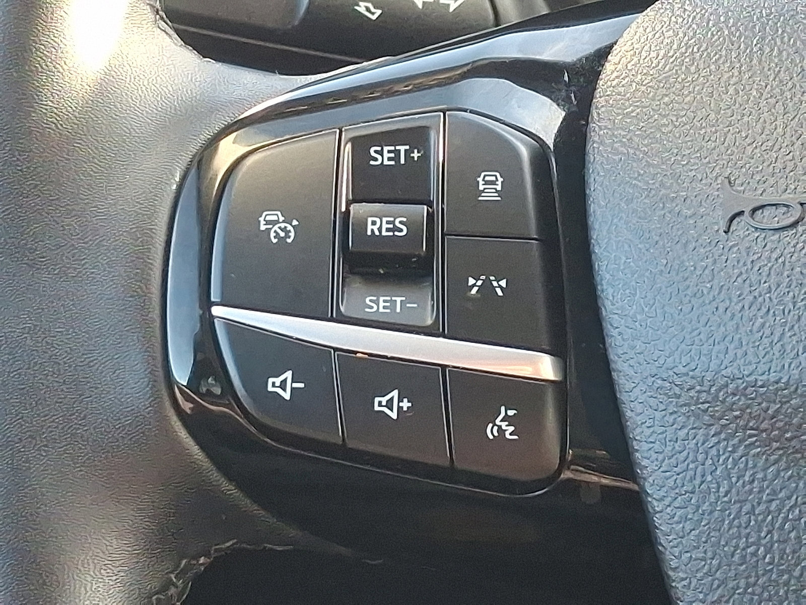 Certified 2023 Ford Escape Active w/ Tech Pack #1 image 21