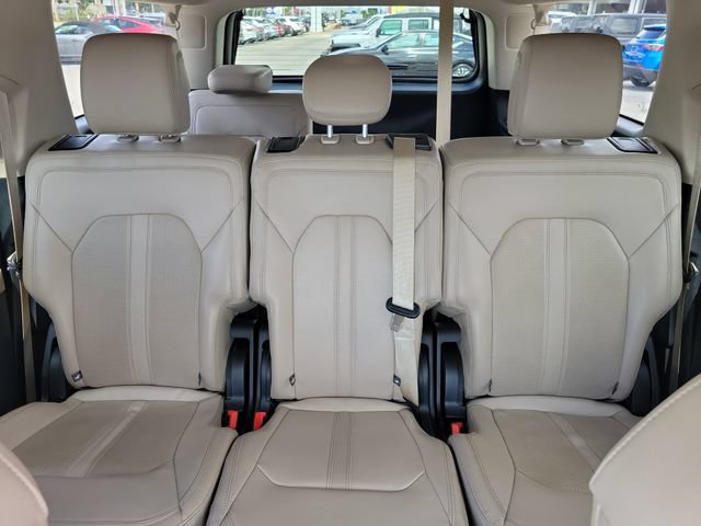 Certified 2024 Ford Expedition Max Limited RWD image 18