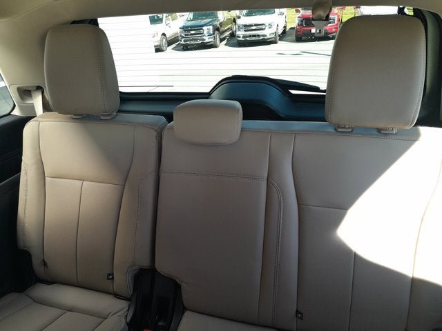 Certified 2022 Ford Expedition XLT RWD image 13