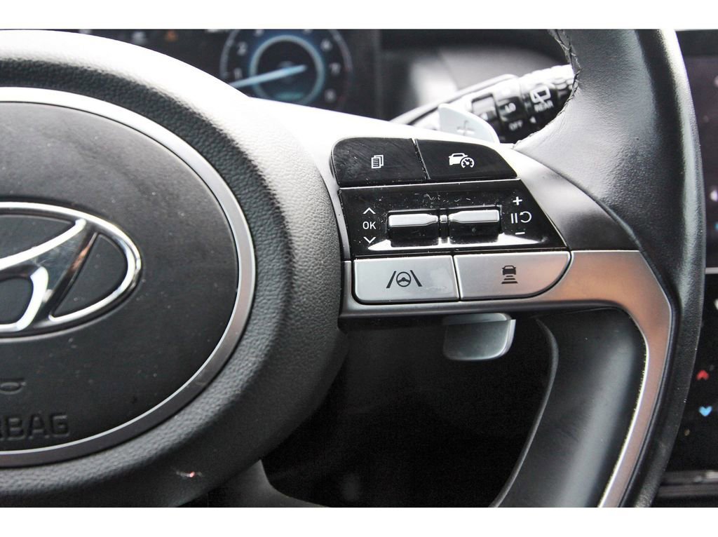 Used 2022 Hyundai Tucson Limited image 19