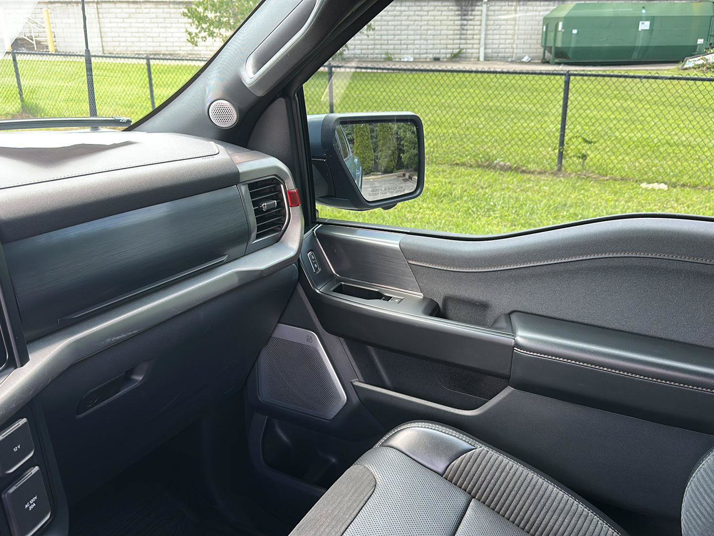 Certified 2023 Ford F150 Raptor AWD/4WD image 24