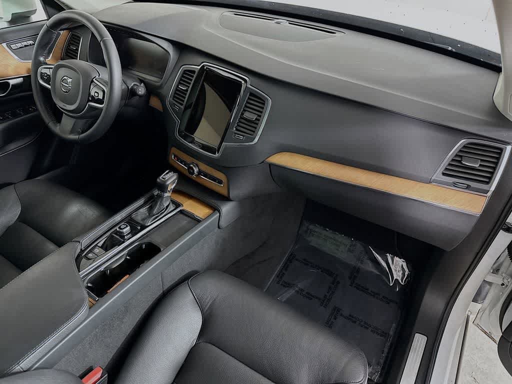 Used 2022 Volvo XC90 T6 Momentum w/ Protection Package Premier AWD/4WD image 33