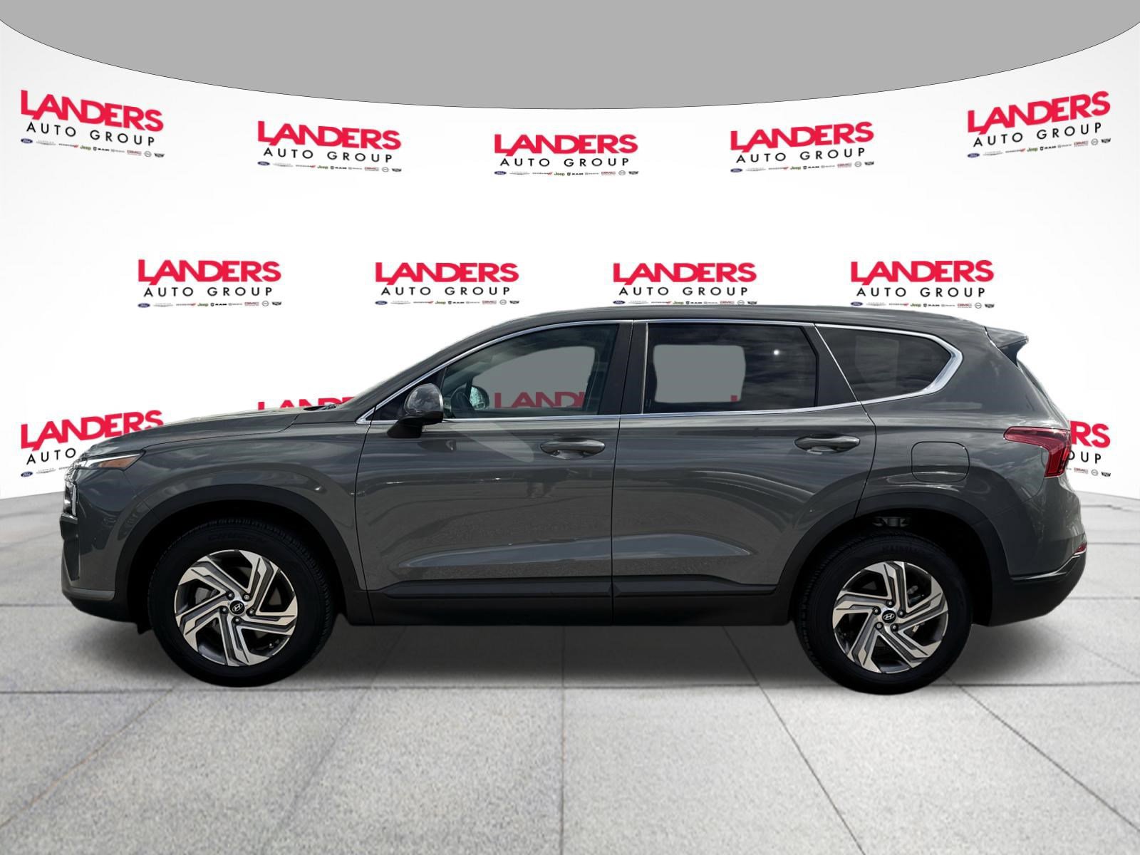 Used 2023 Hyundai Santa Fe SE w/ Cargo Package image 2