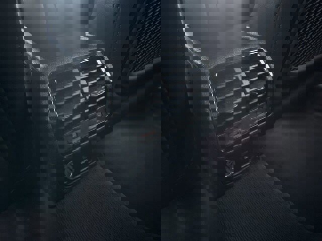 Used 2024 Audi Q3 2.0T Premium image 22