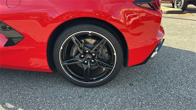 Used 2024 Chevrolet Corvette Stingray Preferred Cpe w/ 2LT image 20