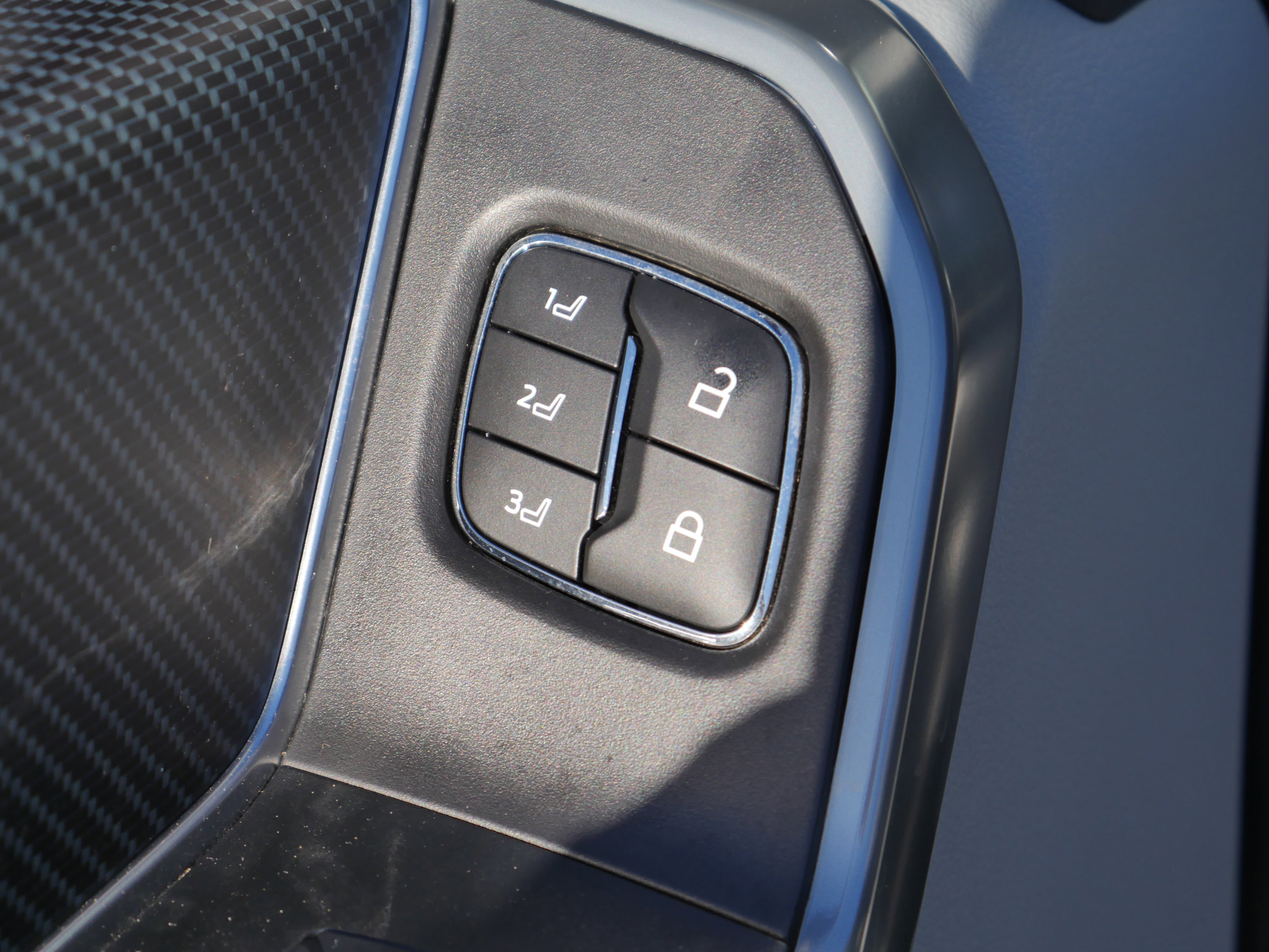 Certified 2024 Ford F350 Limited w/ FX4 Off-Road Package image 43