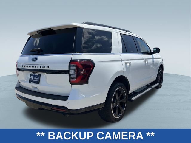 Certified 2024 Ford Expedition Limited AWD/4WD image 3