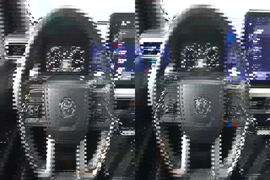 Used 2024 Toyota Tacoma TRD Off-Road image 13