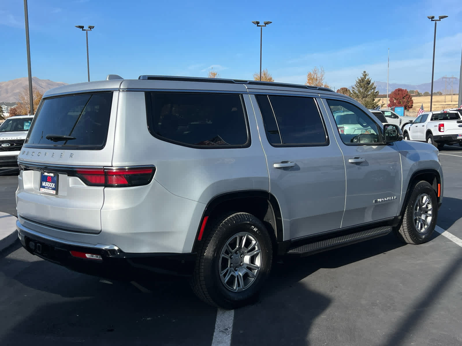 Used 2023 Jeep Wagoneer 4WD w/ Convenience Group I image 7