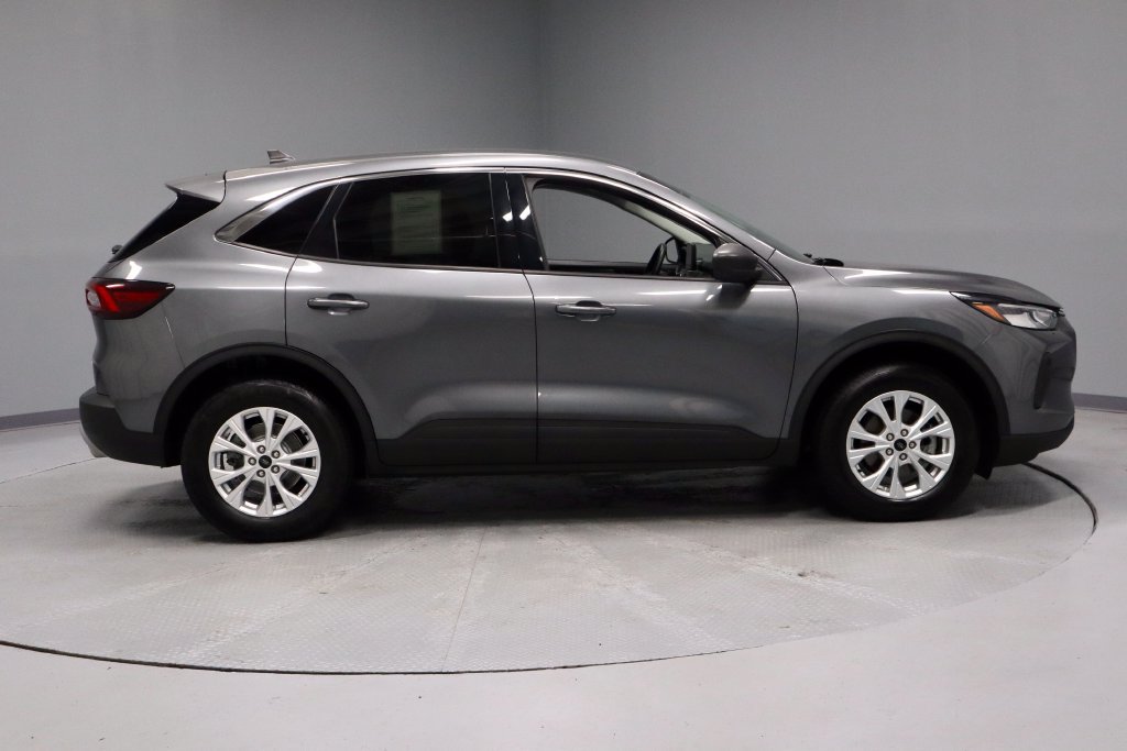 Certified 2024 Ford Escape Active AWD/4WD image 12