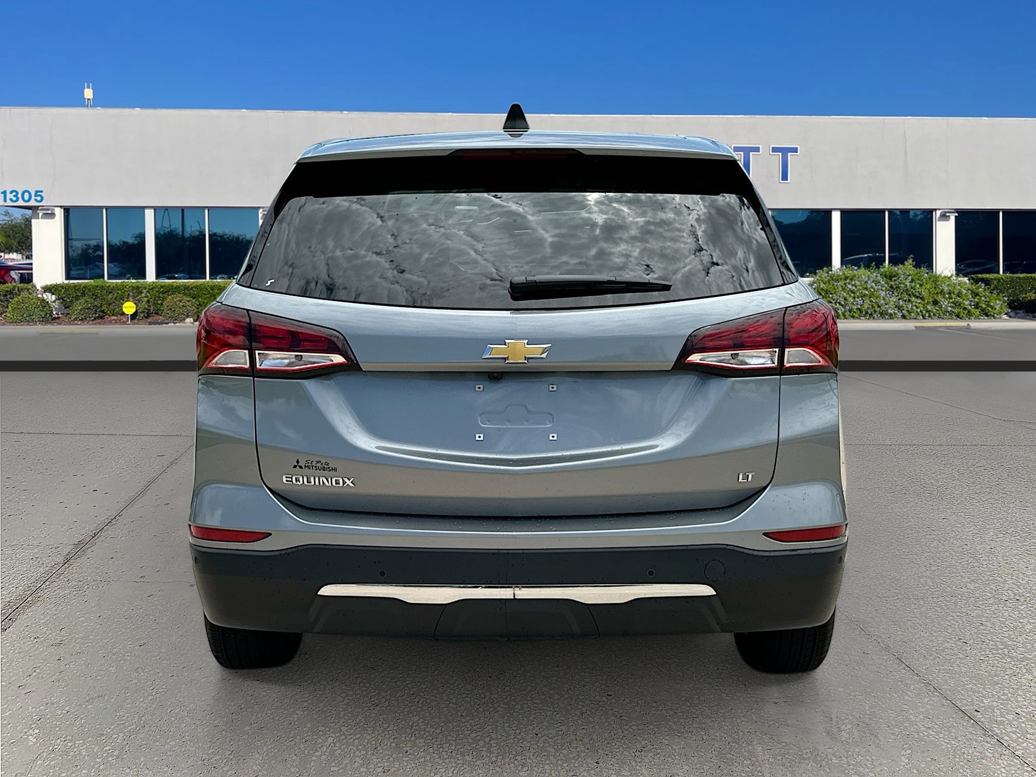 Used 2024 Chevrolet Equinox LT FWD image 6