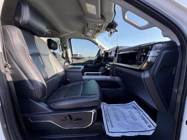 Certified 2023 Ford F250 Lariat w/ Chrome Package image 17