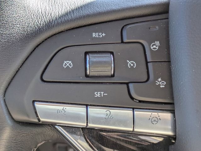 Used 2024 Cadillac Escalade ESV Premium Luxury image 27