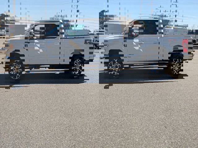 Certified 2021 Ford F250 Lariat w/ Lariat Ultimate Package image 2