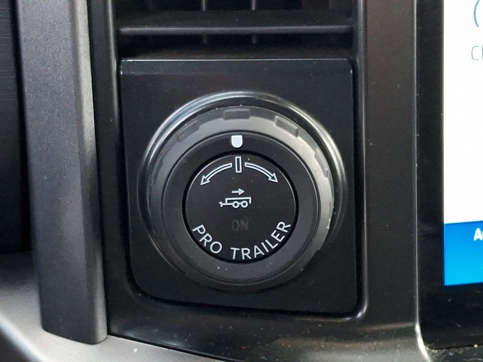 Certified 2024 Ford F150 XLT w/ Mobile Office Package image 23