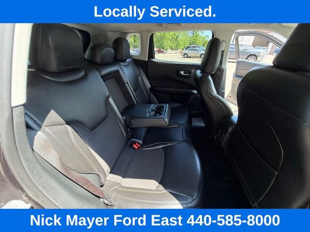 Used 2020 Jeep Compass Latitude AWD/4WD image 25