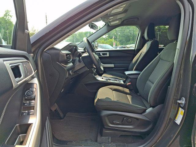 Certified 2023 Ford Explorer XLT AWD/4WD image 13